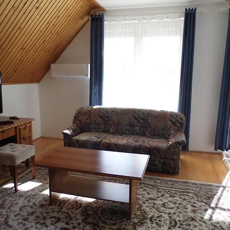 Habitación en casa particular Millennium Keszthely